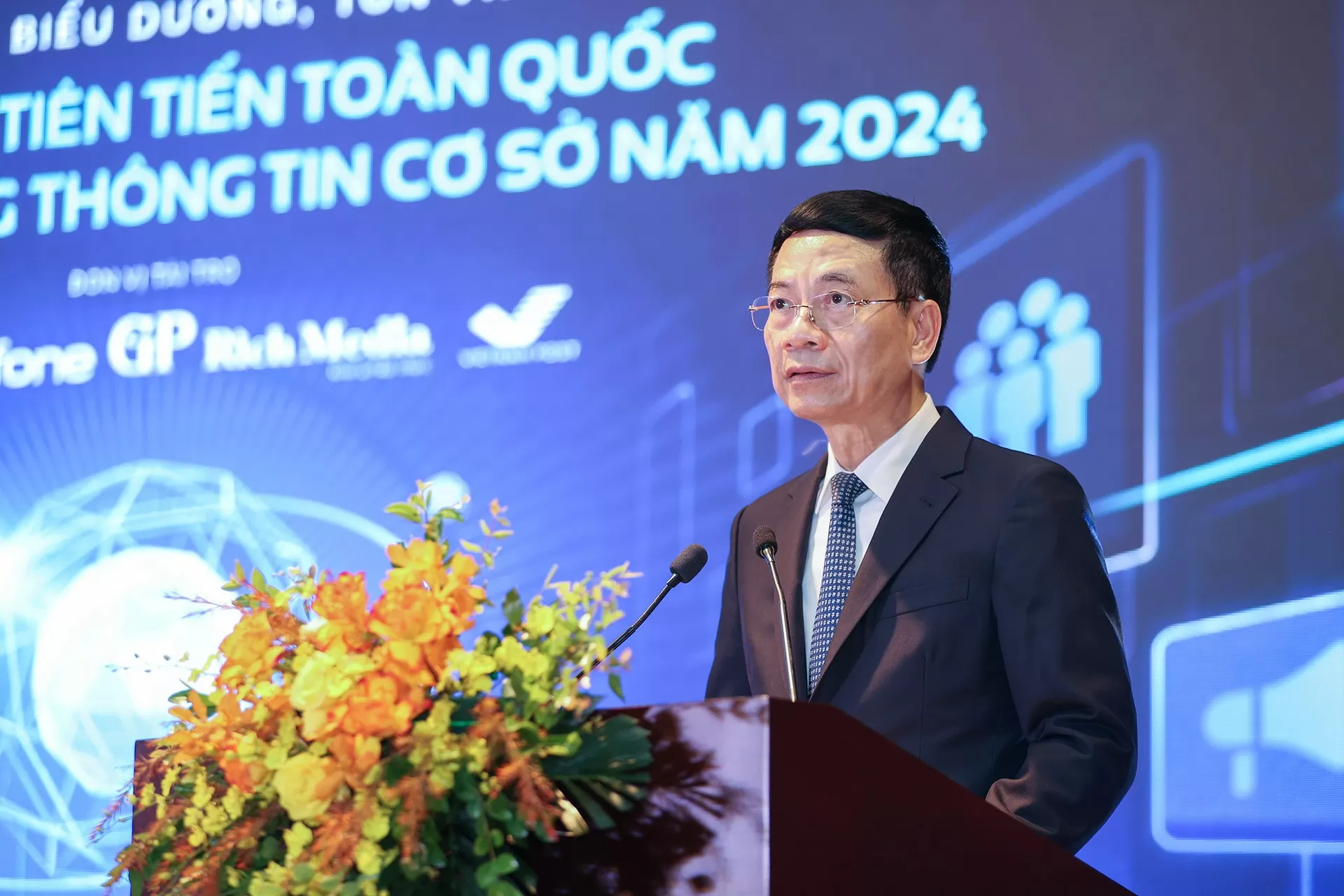 Biểu dương, tôn vinh điển hình tiên tiến toàn quốc trong hoạt động thông tin cơ sở năm 2024