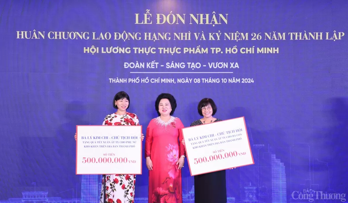 Hội Lương thực Thực phẩm TP. Hồ Chí Minh vinh dự đón nhận Huân chương Lao động hạng Nhì