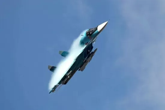 Vũ khí quân sự: Nga gia tăng sức mạnh với loạt ‘chim sắt’ Su-34 vừa ra lò