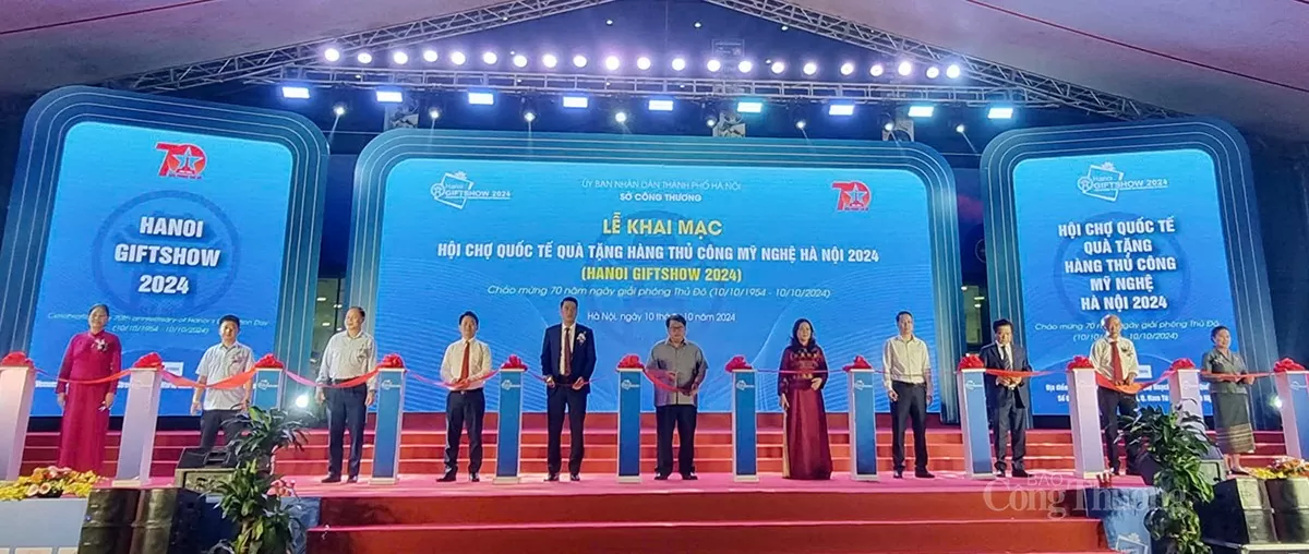 Khai mạc Hội chợ quốc tế Quà tặng hàng thủ công mỹ nghệ Hà Nội 2024 - Hanoi Giftshow 2024