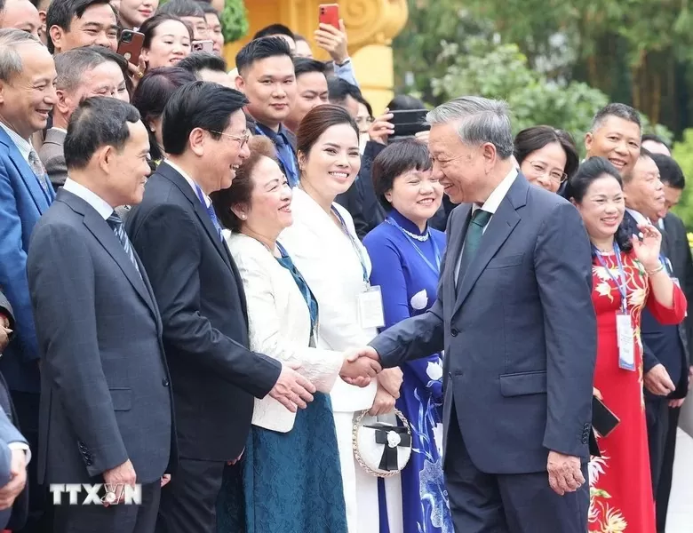 Tổng Bí thư, Chủ tịch nước Tô Lâm gặp gỡ đại diện giới doanh nhân Việt Nam