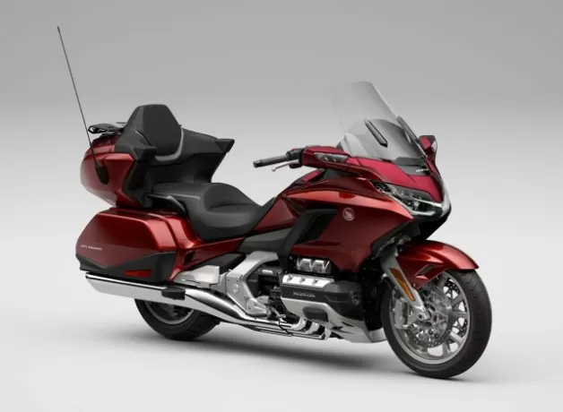 Phiên bản màu mới Honda Gold Wing 2024 chính thức được bán ra thị trường hôm nay 14/10/2024