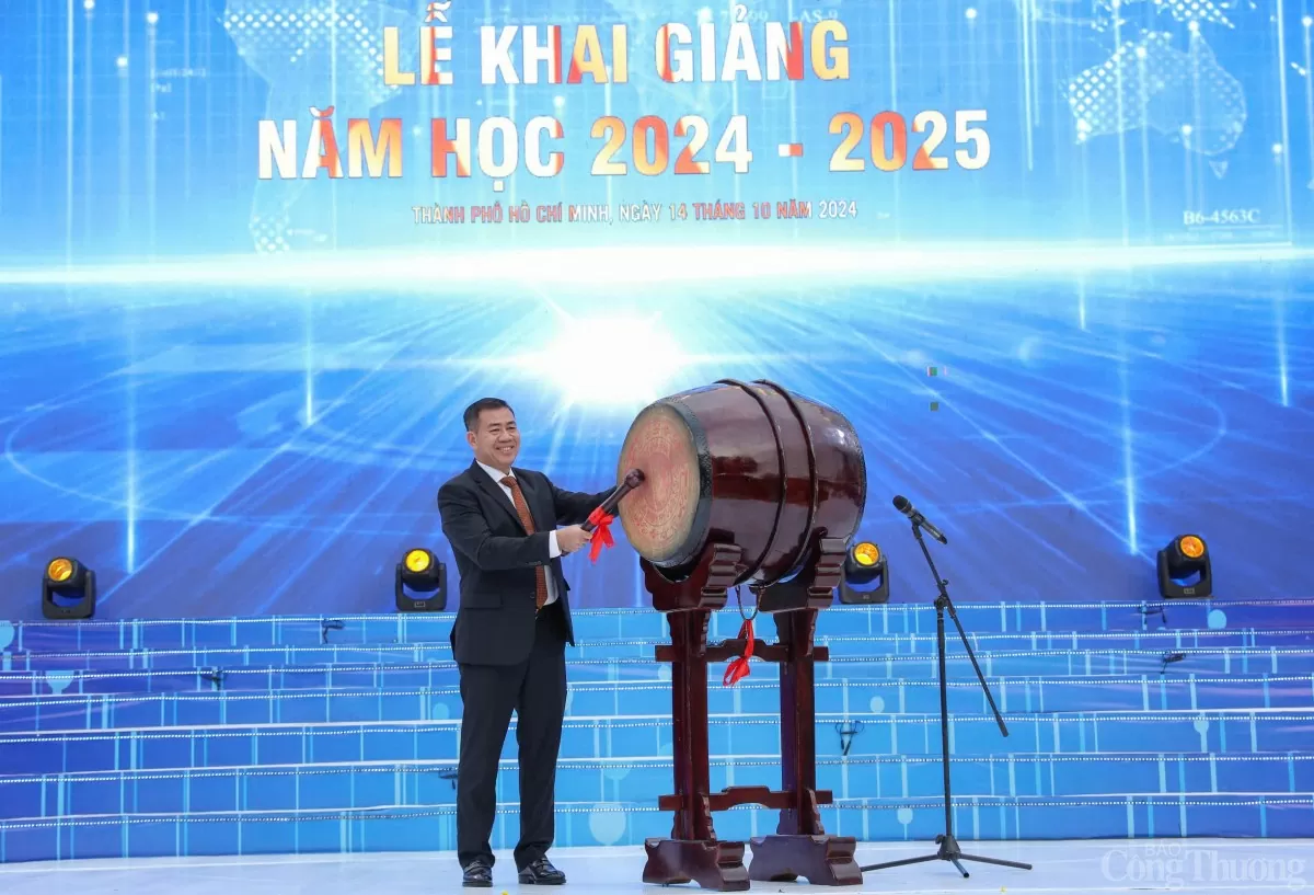 Trường Đại học Công nghiệp TP. Hồ Chí Minh khai giảng năm học 2024-2025