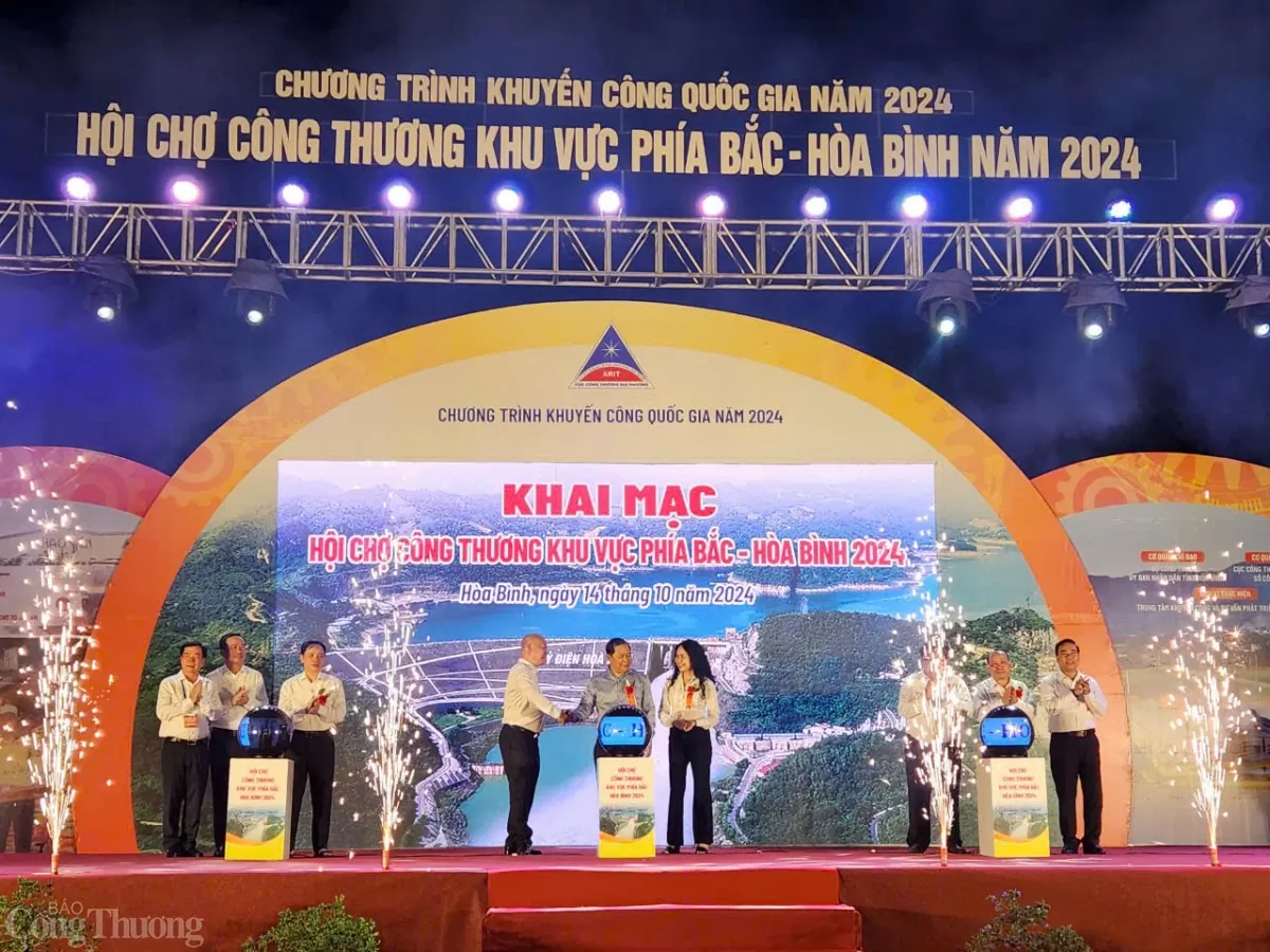 Khai mạc Hội chợ Công Thương khu vực phía Bắc – Hòa Bình 2024