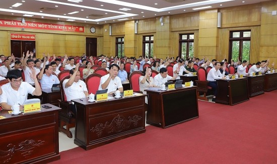 mien nhiem chuc vu chu tich hoi dong nhan dan tinh thanh hoa
