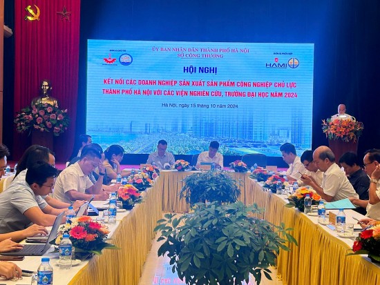nganh cong thuong ha noi ket noi doanh nghiep cong nghiep chu luc voi nha khoa hoc