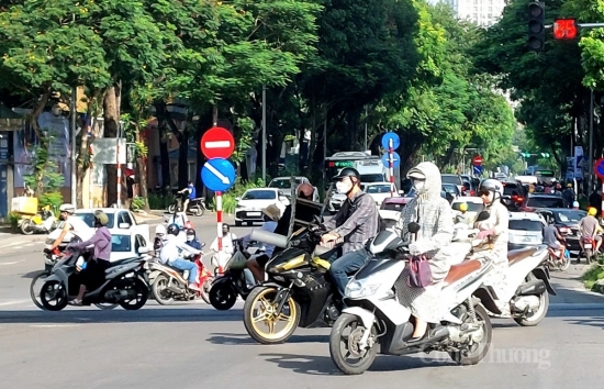 du bao thoi tiet ngay mai 19102024 bac bo giam nhiet ngay nang tay nguyen nam bo co mua to chieu toi