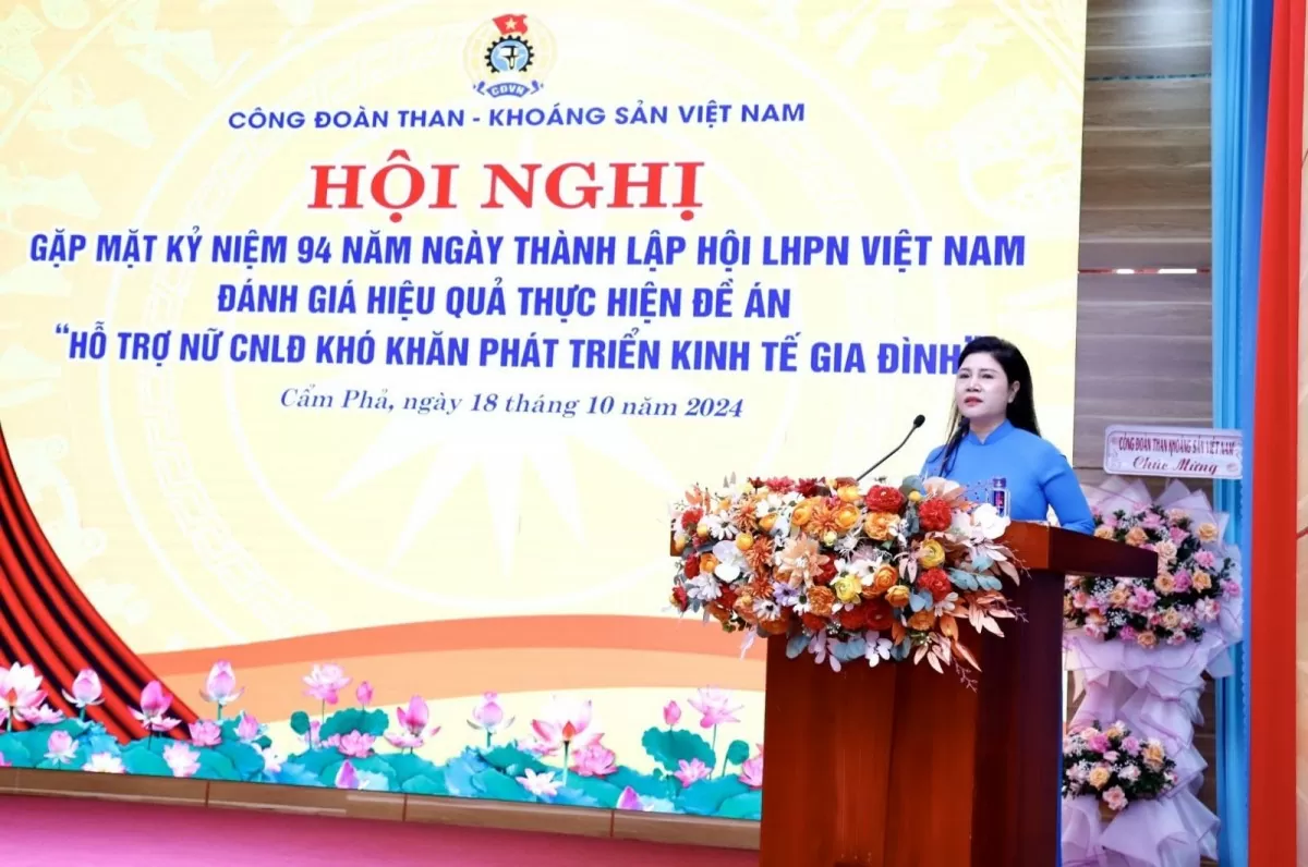 Công đoàn TKV: Gặp mặt kỷ niệm 94 năm ngày thành lập Hội LHPN Việt Nam 20/10 Công đoàn TKV: Gặp mặt kỷ niệm 94 năm ngày thành lập Hội LHPN Việt Nam 20/10