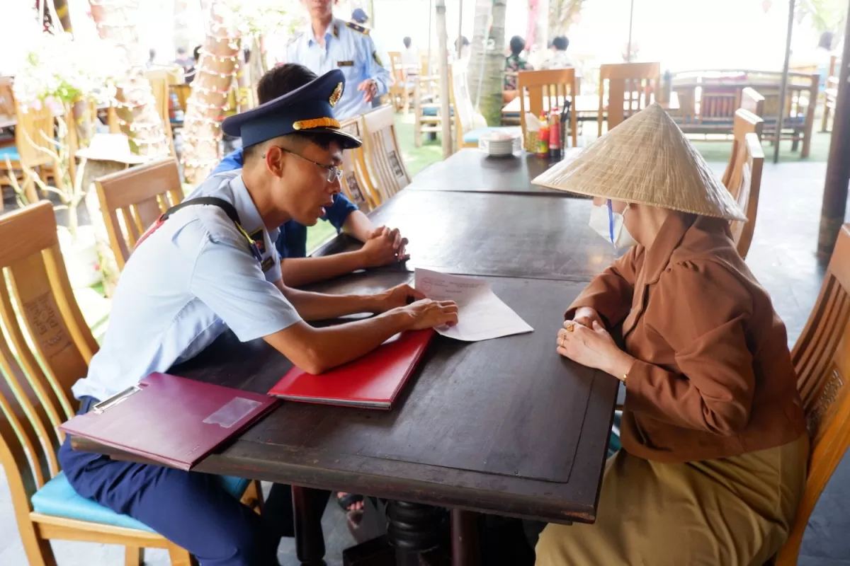 Tăng cường công tác tuyên truyền, nâng cao nhận thức của người dân trong đấu tranh, chống hàng giả, gian lận thương mại, buôn lậu, vi phạm sở hữu trí tuệ