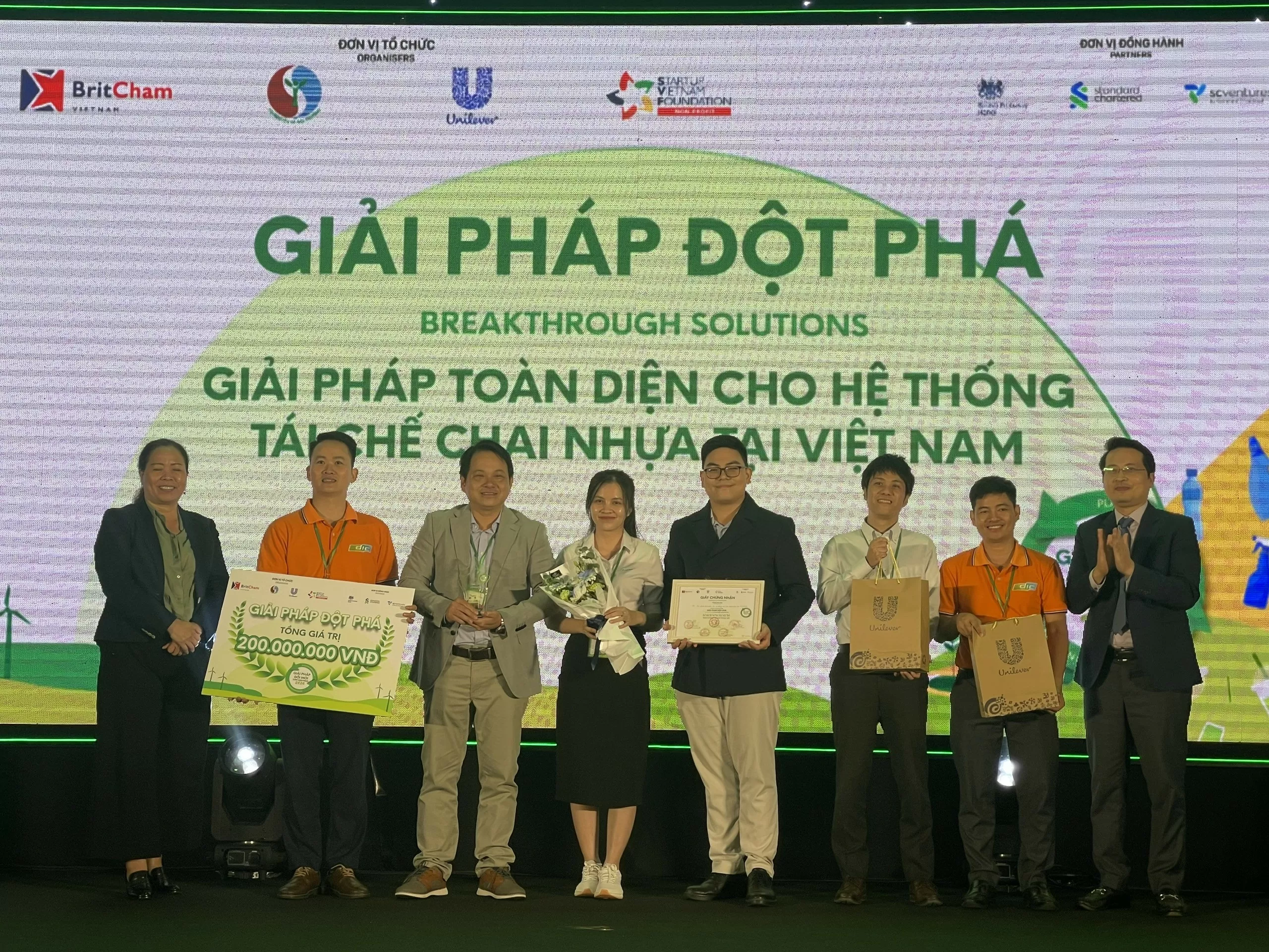 Giải pháp đổi mới tuần hoàn nhựa 2024: Khơi nguồn sáng tạo vì môi trường bền vững