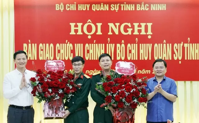 Bộ Quốc phòng bổ nhiệm Phó Chủ nhiệm Chính trị Quân khu, Chính ủy Bộ Chỉ huy Quân sự tỉnh