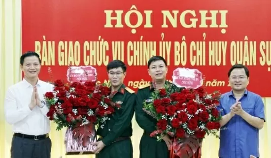 Bộ Quốc phòng bổ nhiệm Phó Chủ nhiệm Chính trị Quân khu, Chính ủy Bộ Chỉ huy Quân sự tỉnh