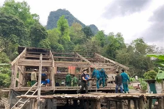 Bộ Công Thương chung tay xóa nhà tạm, nhà dột nát