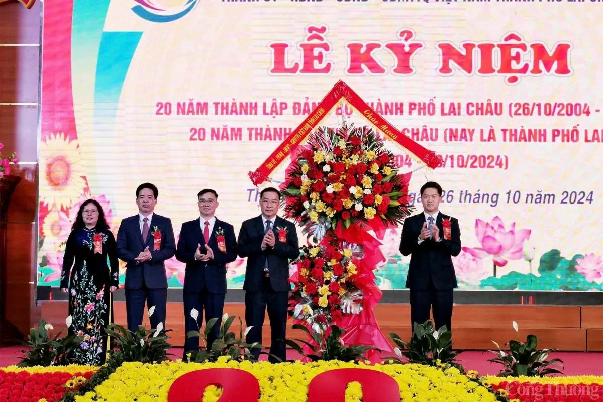 Đảng bộ thành phố Lai Châu kỷ niệm 20 năm thành lập