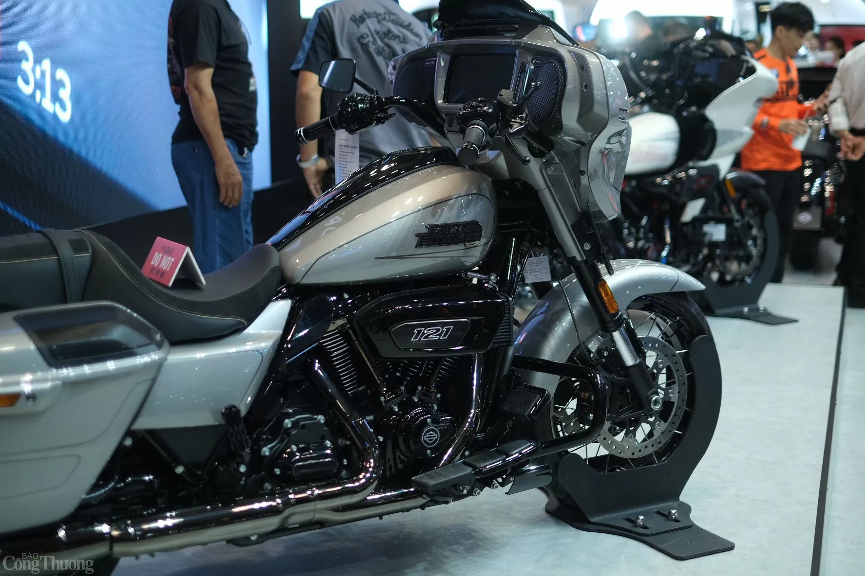 Cận cảnh mẫu xe phân khối lớn Harley-Davidson đắt hơn nhiều ô tô tại Vietnam Motor Show 2024