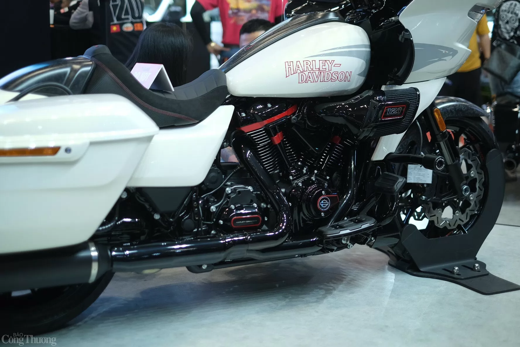 Cận cảnh mẫu xe phân khối lớn Harley-Davidson đắt hơn nhiều ô tô tại Vietnam Motor Show 2024