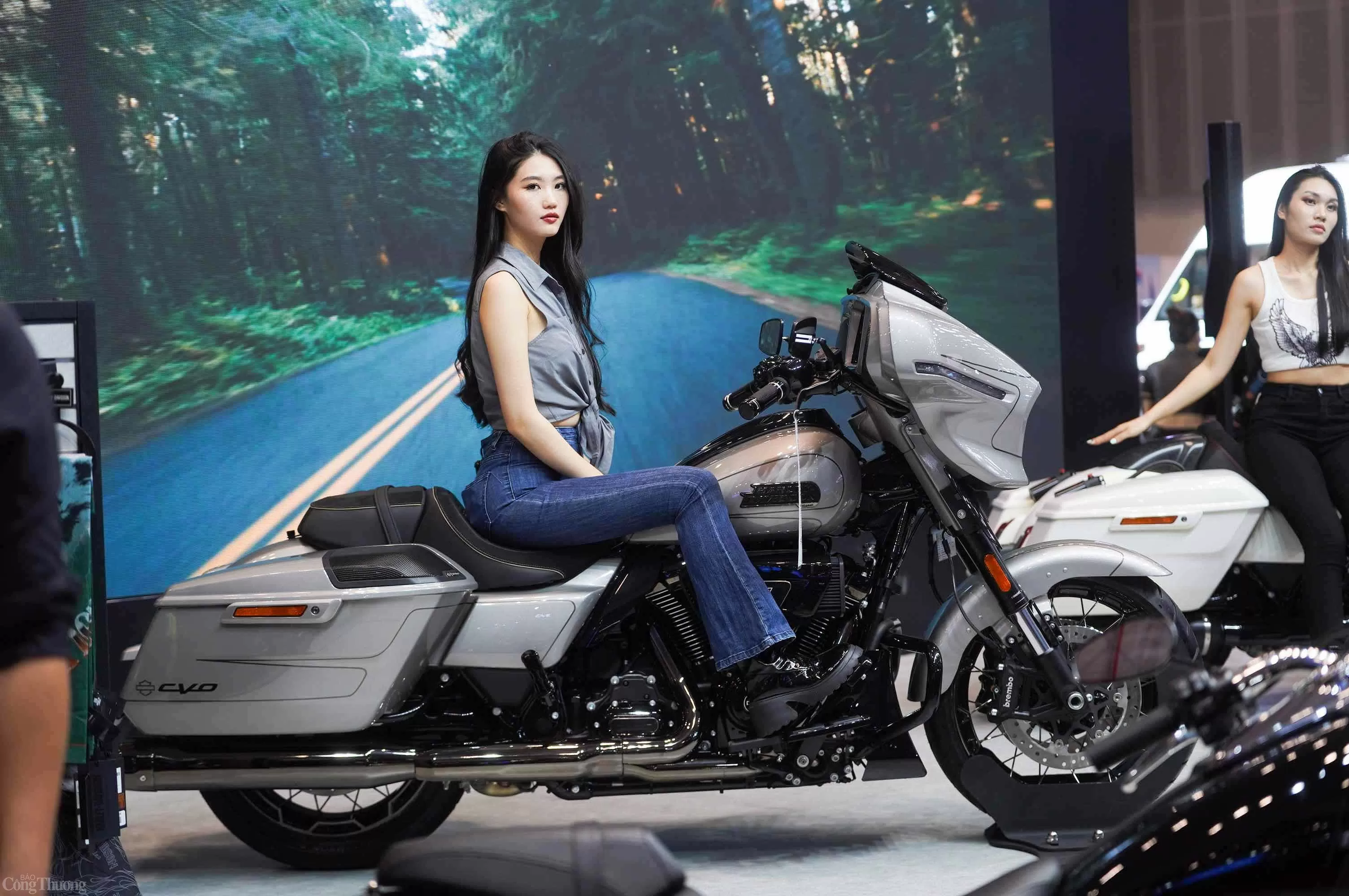 Cận cảnh mẫu xe phân khối lớn Harley-Davidson đắt hơn nhiều ô tô tại Vietnam Motor Show 2024