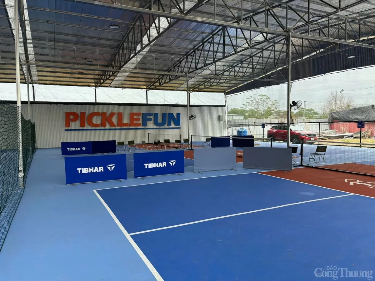 Thanh Trì (Hà Nội): Sân pickleball mọc lên như nấm trên đất nông nghiệp và các dự án bỏ hoang