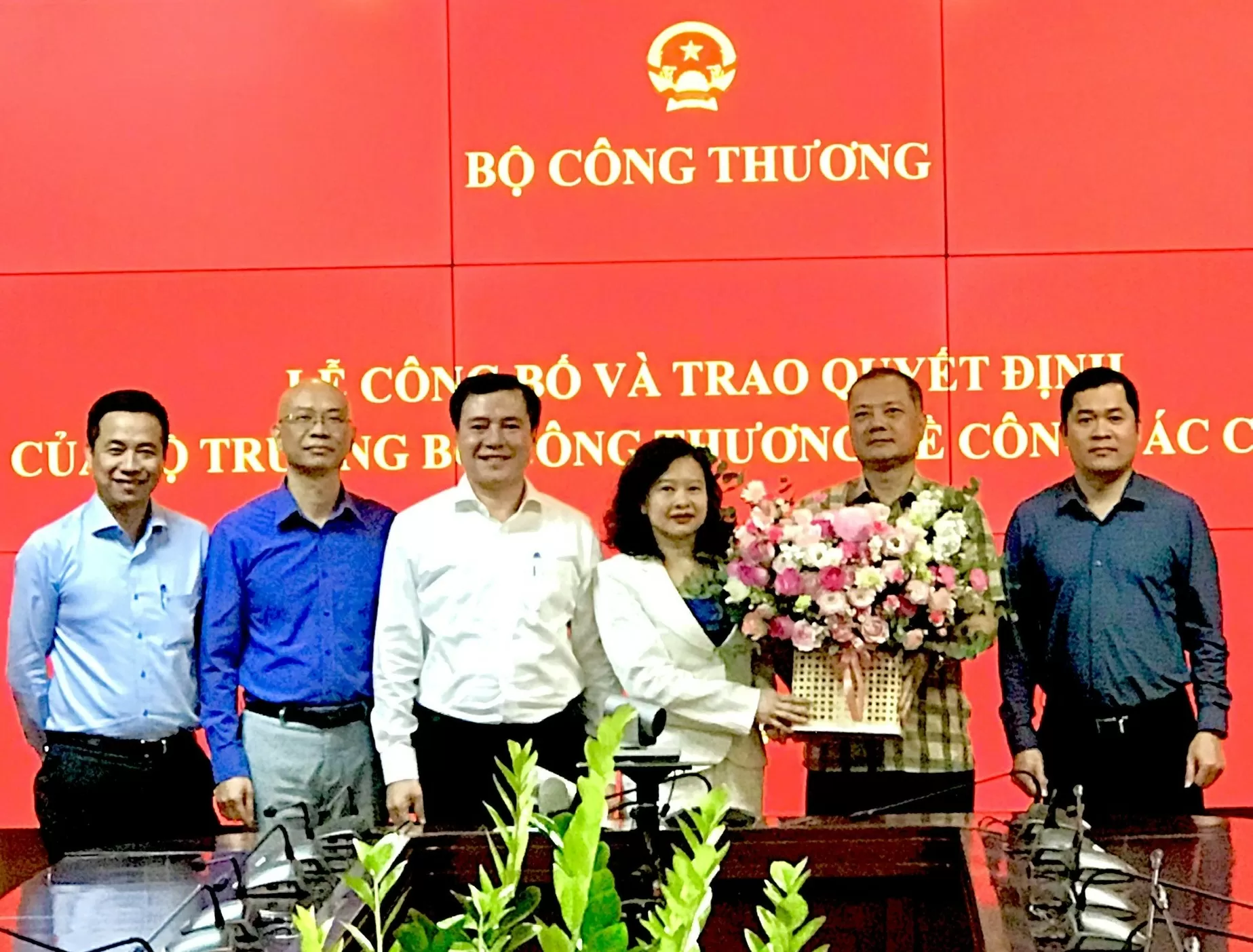 Bộ Công Thương bổ nhiệm bà Trịnh Thị Thu Hiền làm Phó Cục trưởng Cục Xuất nhập khẩu