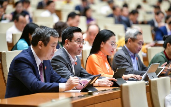 bai 2 nhieu y kien dong tinh can thiet ban hanh luat dien luc sua doi
