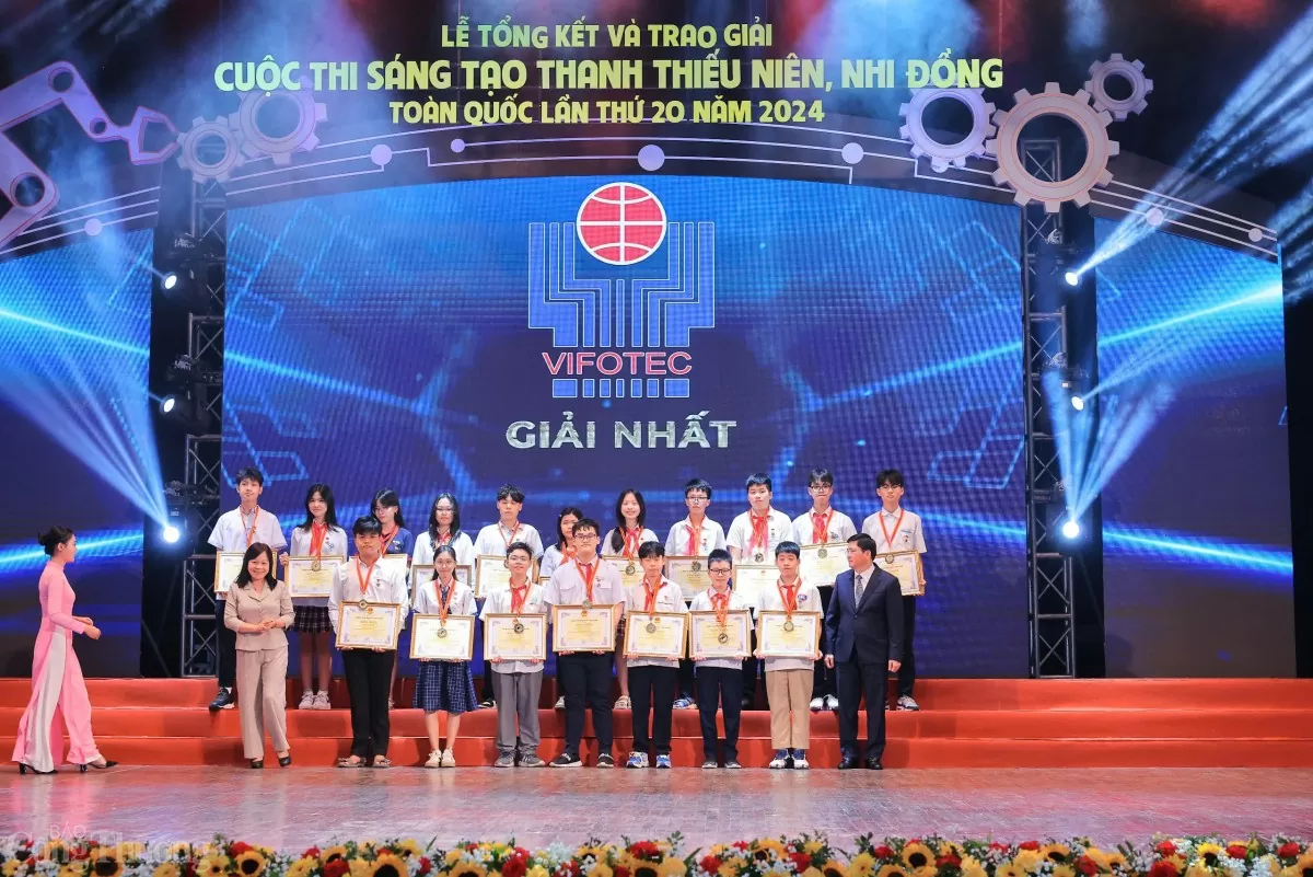 Trao Giải Cuộc thi sáng tạo thanh thiếu niên, nhi đồng toàn quốc 2024