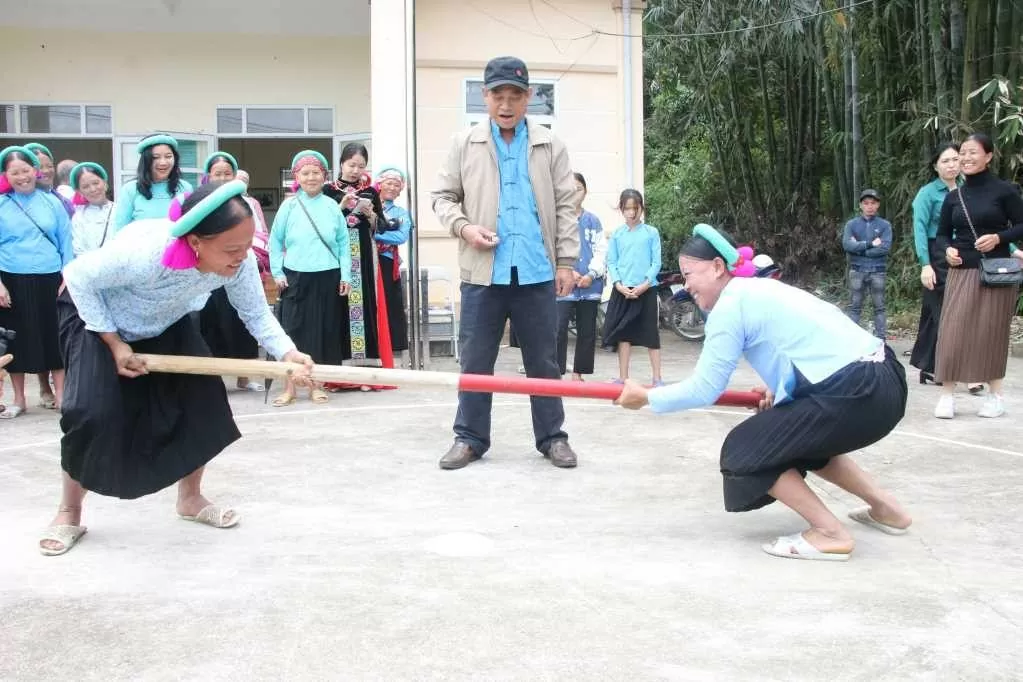 Đồng bào dân tộc thiểu số ở Bình Liêu thường xuyên tham gia các trò chơi dân gian mỗi dịp lễ hội truyền thống.