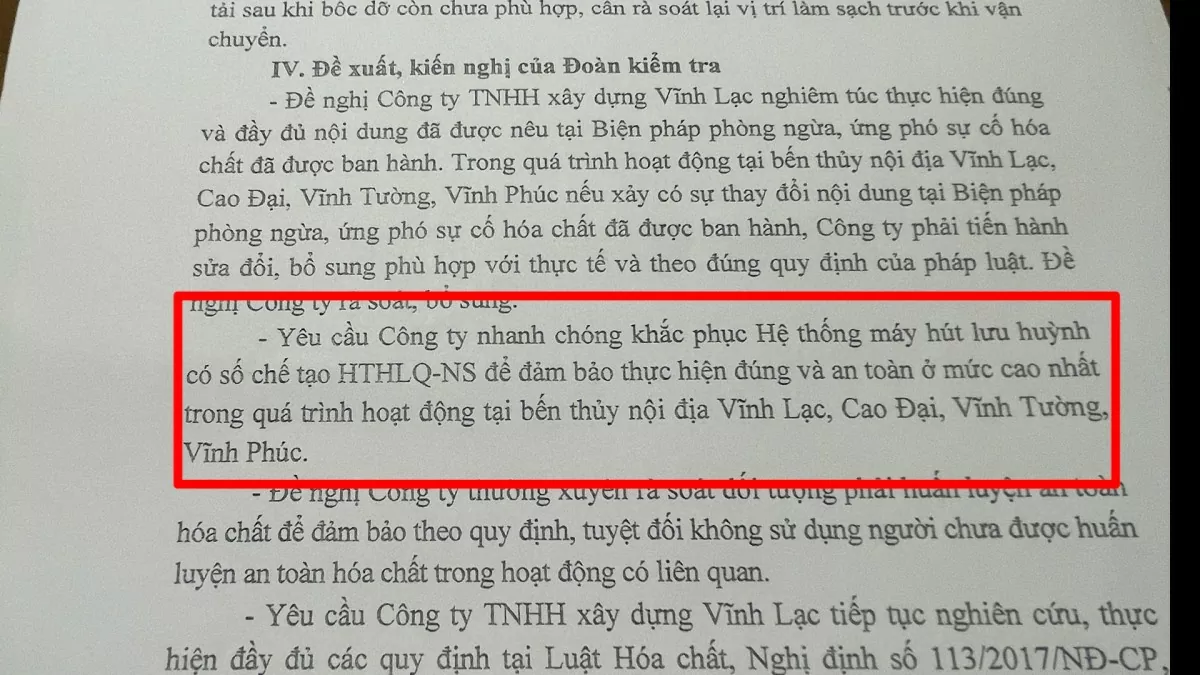 Cận cảnh bốc xếp lưu huỳnh lộ thiên nguy cơ gây ô nhiễm môi trường ở Vĩnh Phúc