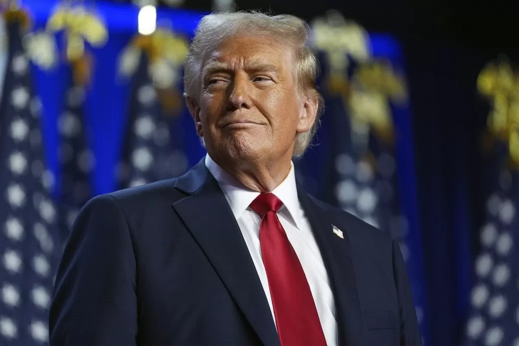 Ông Donald Trump tuyên bố