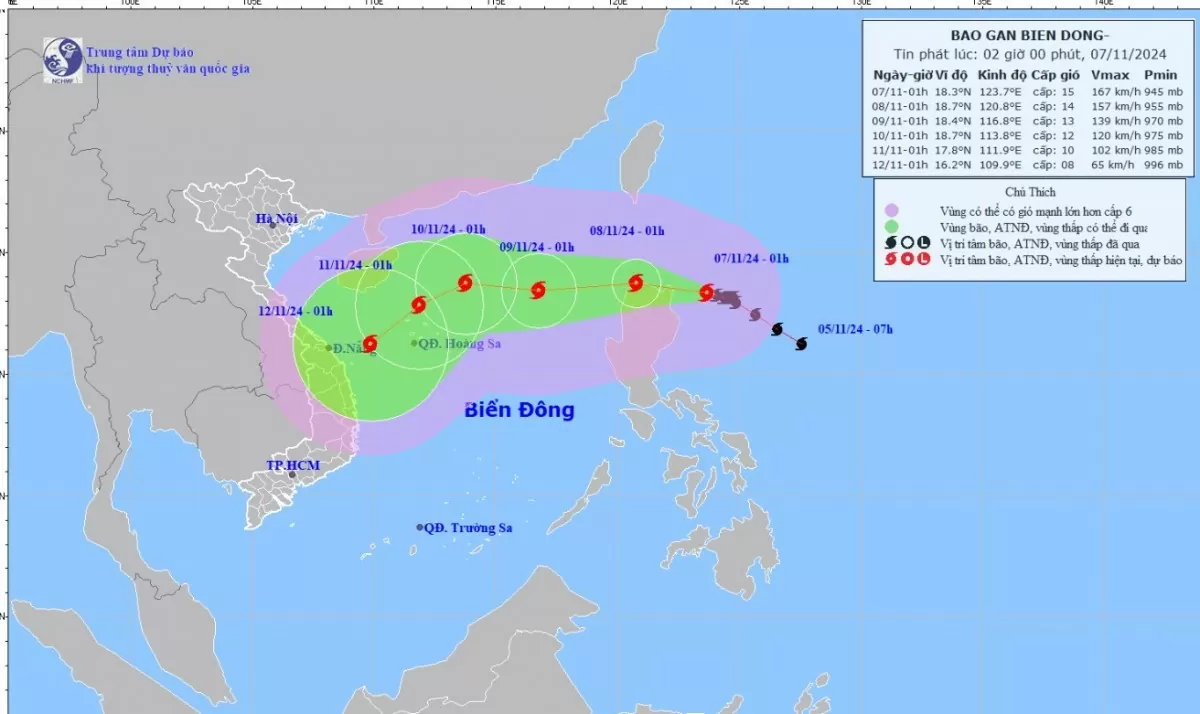 Tin bão gần Biển Đông (Cơn bão Yinxing) mới nhất hôm nay 7/11/2024: Vùng gần tâm bão biển động dữ dội