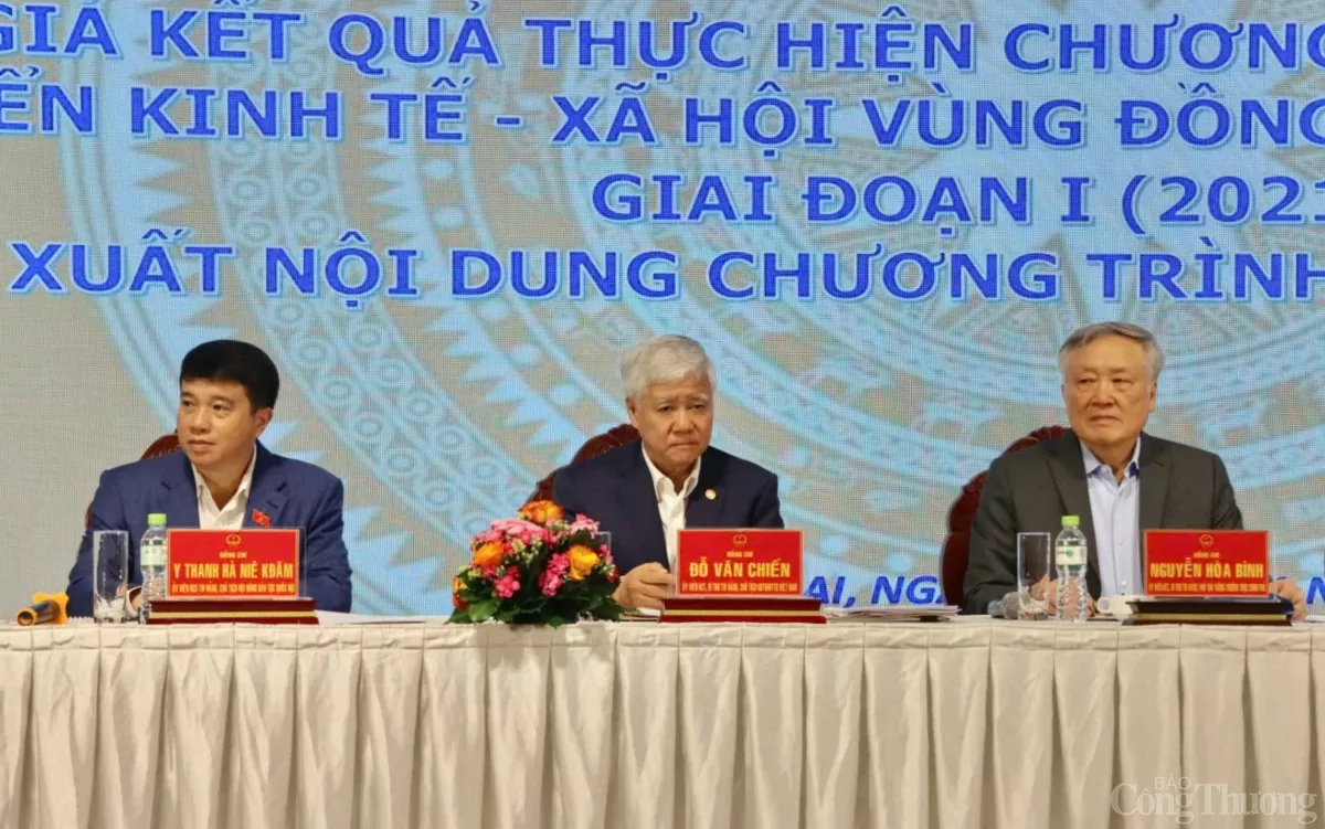 Phó Thủ tướng Thường trực Nguyễn Hòa Bình: Chú trọng công tác kiện toàn nhân sự Chương trình 1719