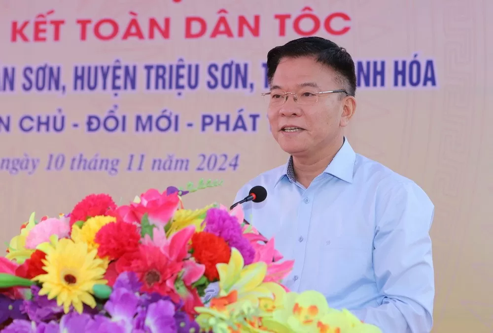 Phó Thủ tướng Chính phủ Lê Thành Long dự Ngày hội Đại đoàn kết toàn dân tộc tại Thanh Hóa