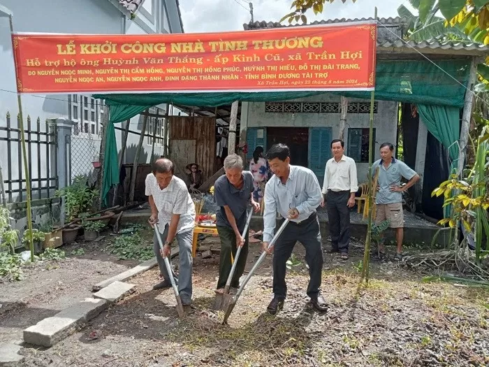 Cà Mau: Đẩy nhanh công tác xoá nhà tạm, nhà dột nát cho dân