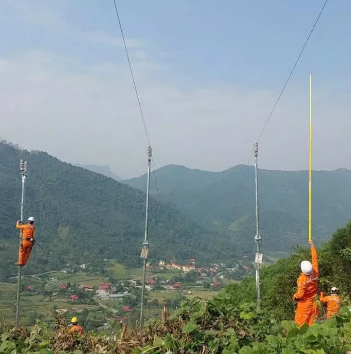 Hà Giang: Chú trọng đảm bảo an toàn hành lang lưới điện