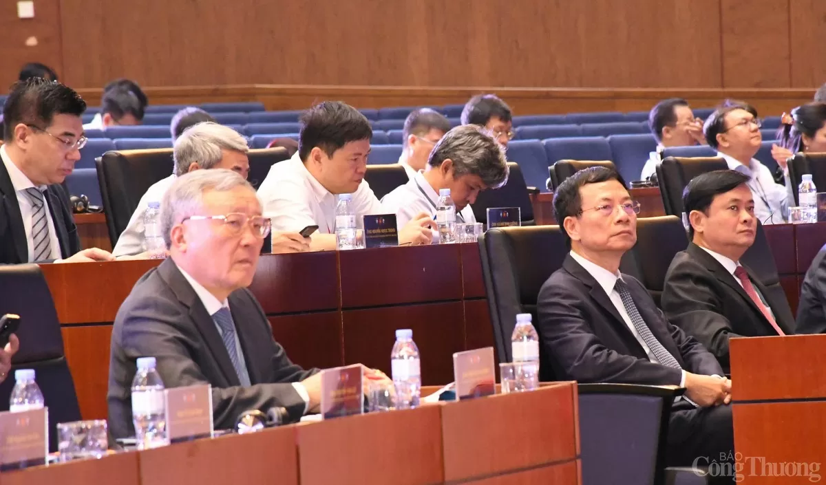 Bàn giải pháp thúc đẩy phát triển nền kinh tế số, xã hội số