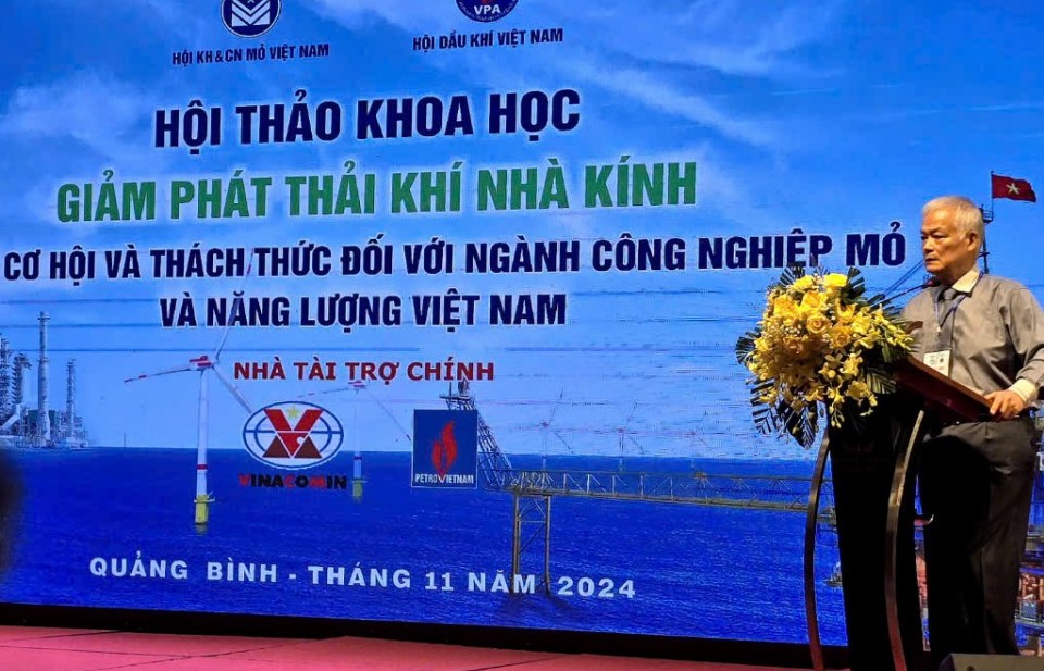 Bàn giải pháp giảm phát thải khí nhà kính trong công nghiệp mỏ và năng lượng