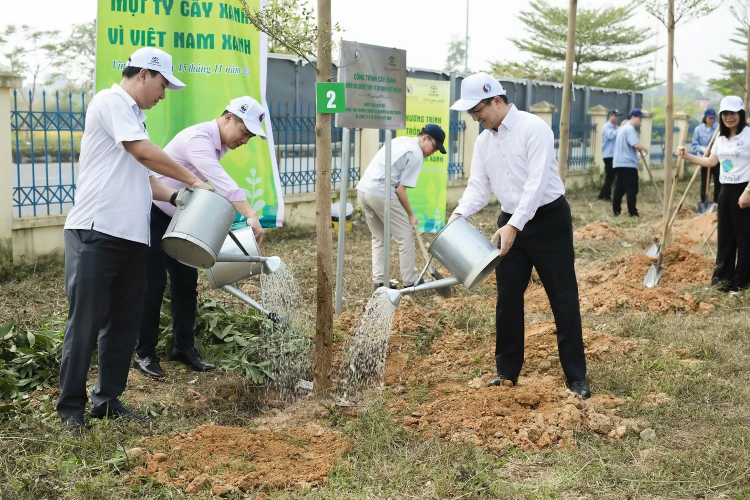 Nối dài hành trình ‘Một tỷ cây xanh - Vì Việt Nam xanh’