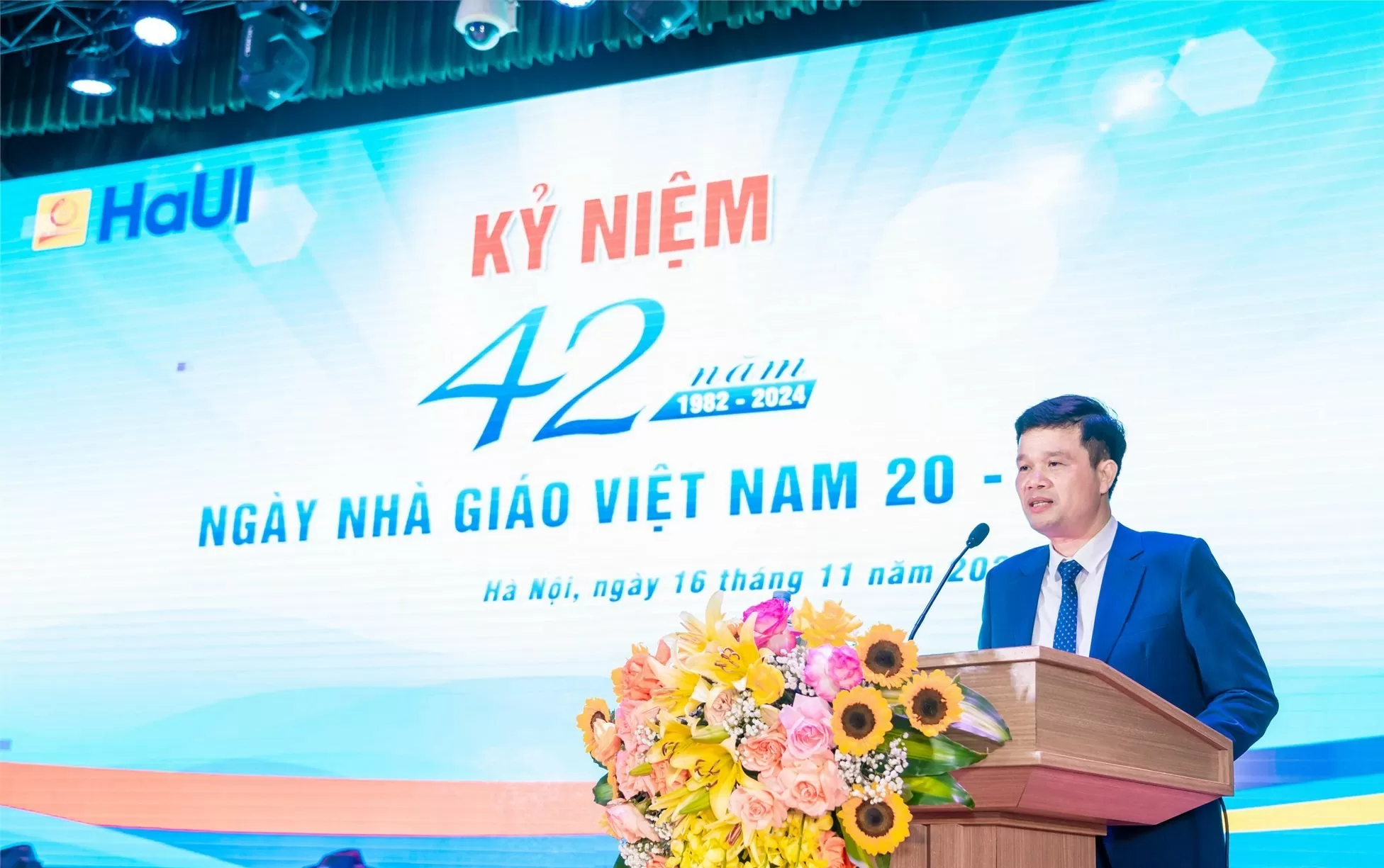 TS. Kiều Xuân Thực – Phó Bí thư Đảng ủy, Hiệu trưởng nhà trường phát biểu