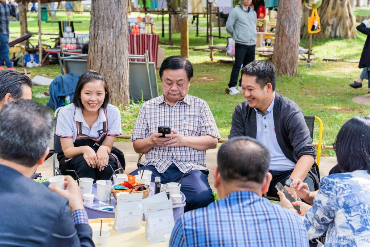 Hành trình nghiên cứu, lan toả văn hoá cà phê của cô gái 25 tuổi ở Gia Lai