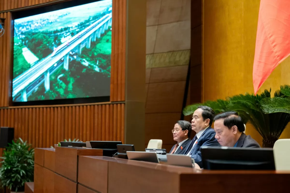 Đầu tư đường sắt tốc độ cao Bắc-Nam: Tạo 'đường ray' phát triển đất nước trong kỷ nguyên mới -Bài 2