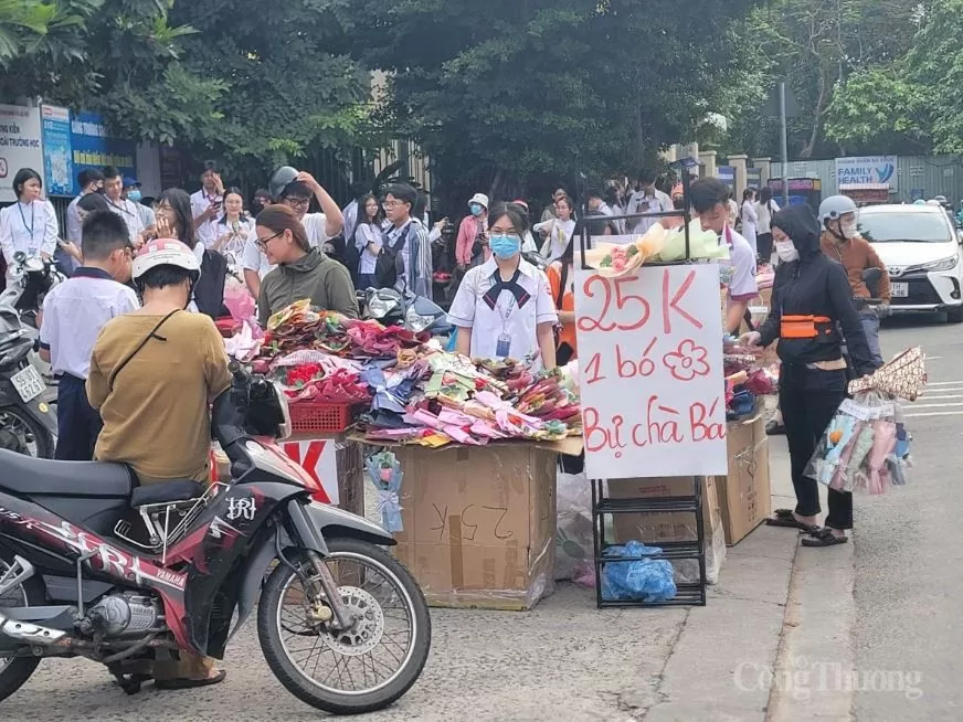 TP. Hồ Chí Minh: Thị trường hoa ảm đạm trong dịp Ngày Nhà giáo Việt Nam 20/11