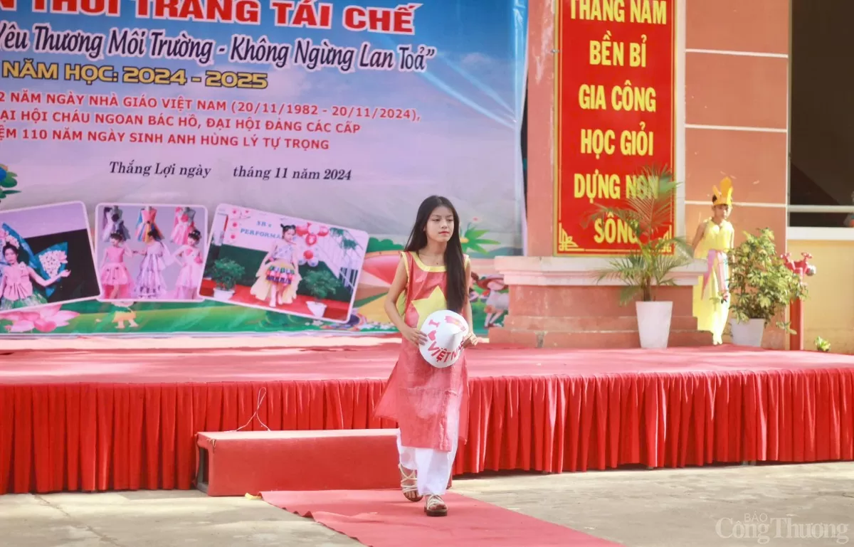 Chiêm ngưỡng những thiết kế thời trang tái chế độc đáo của học sinh dân tộc thiểu số ở Gia Lai