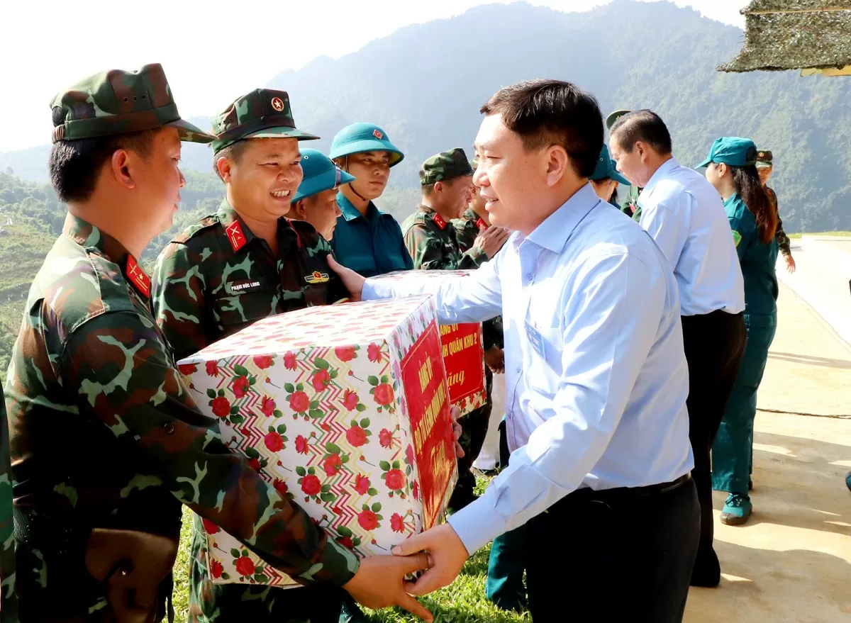 Bài cuối: Đảng ta là Đảng vì nước, vì dân