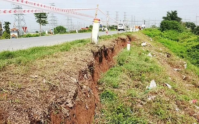 ha noi khan cap chong sat lo mai de huu day o quoc oai