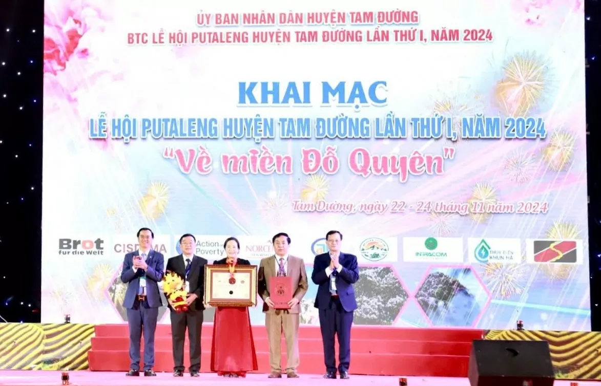 Lai Châu: Khai mạc Lễ hội PuTaLeng “Về miền Đỗ Quên”