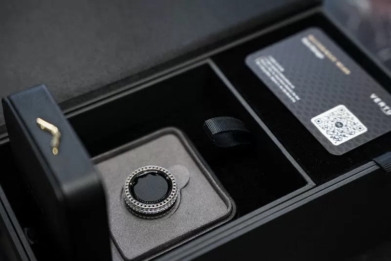 Smart Ring của Vertu đang là món phụ kiện công nghệ được người dùng Vertu ưa chuộng như một món trang sức độc đáo. 