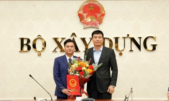 nhan su 2711 bo xay dung bo nhiem chanh van phong hoa binh ha giang dieu dong can bo chu chot