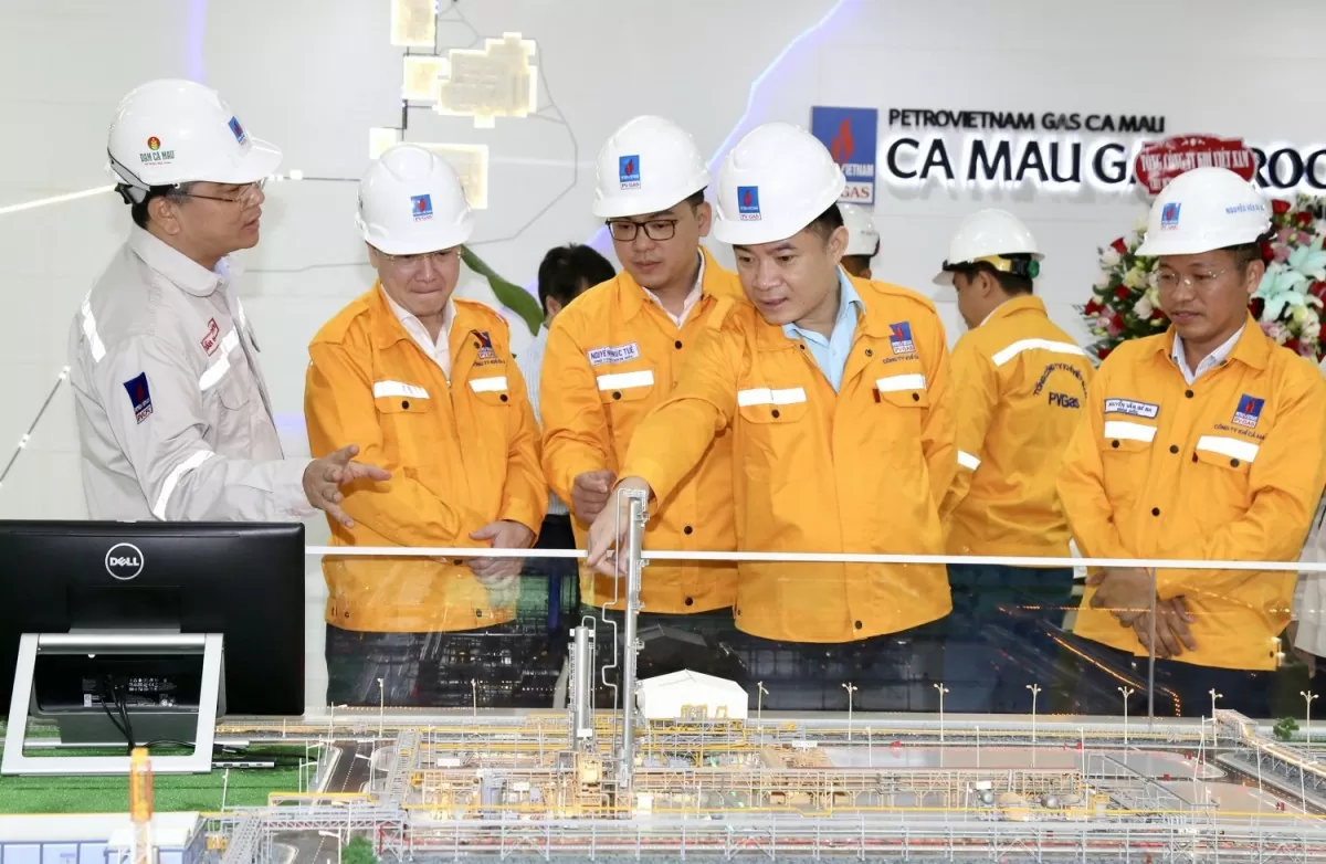 Petrovietnam: “Một đội ngũ – Một mục tiêu”, cho ngọn lửa năng lượng quốc gia luôn rực sáng