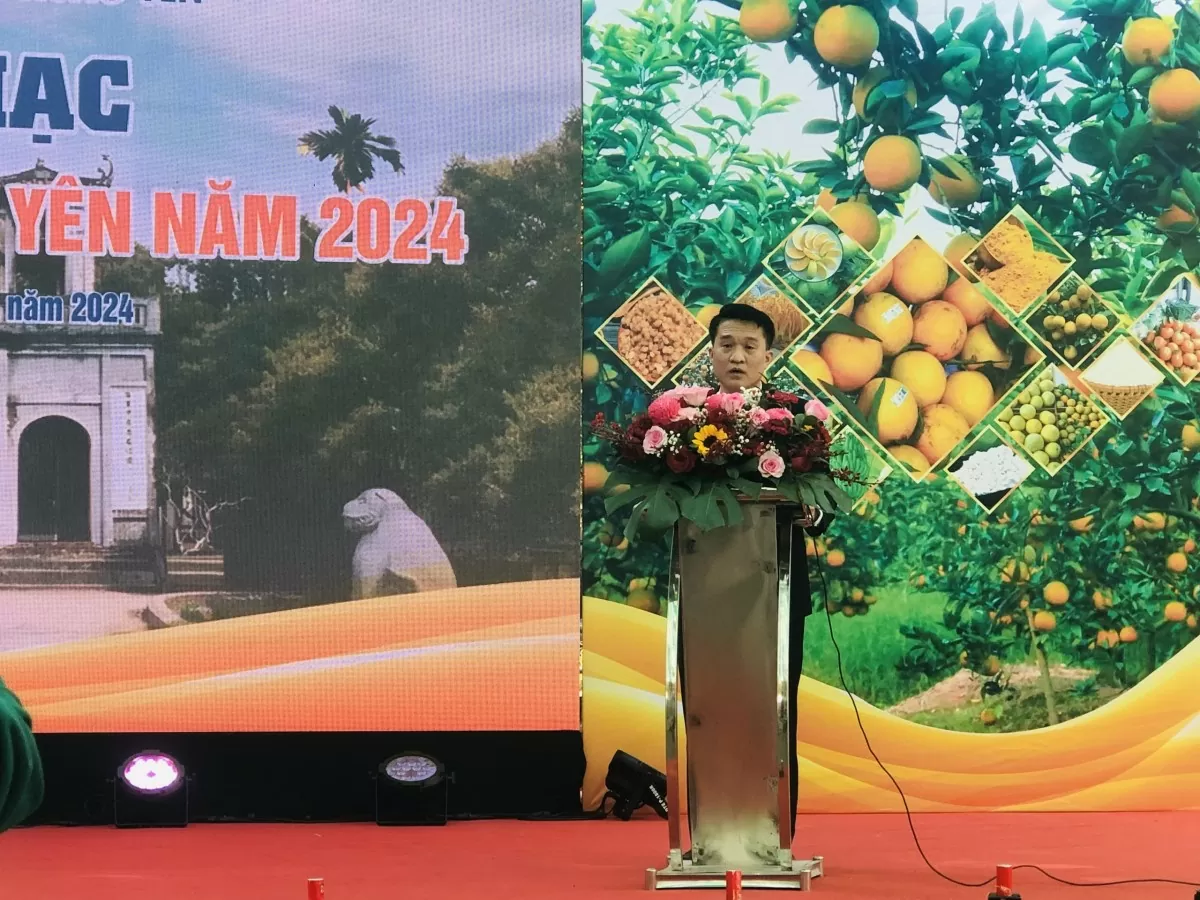 Sôi động Phiên chợ Cam Hưng Yên năm 2024