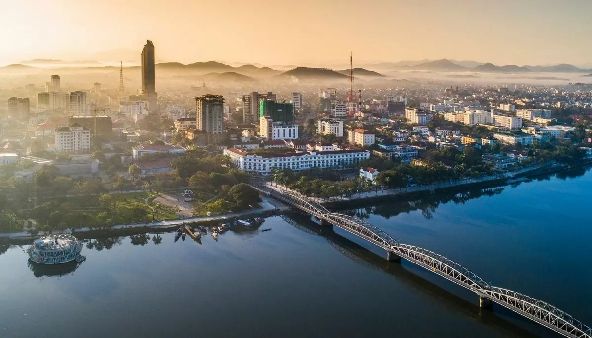 Dự báo thời tiết hôm nay 1/12/2024: Nam Bộ và Tây Nguyên có mưa rào và dông