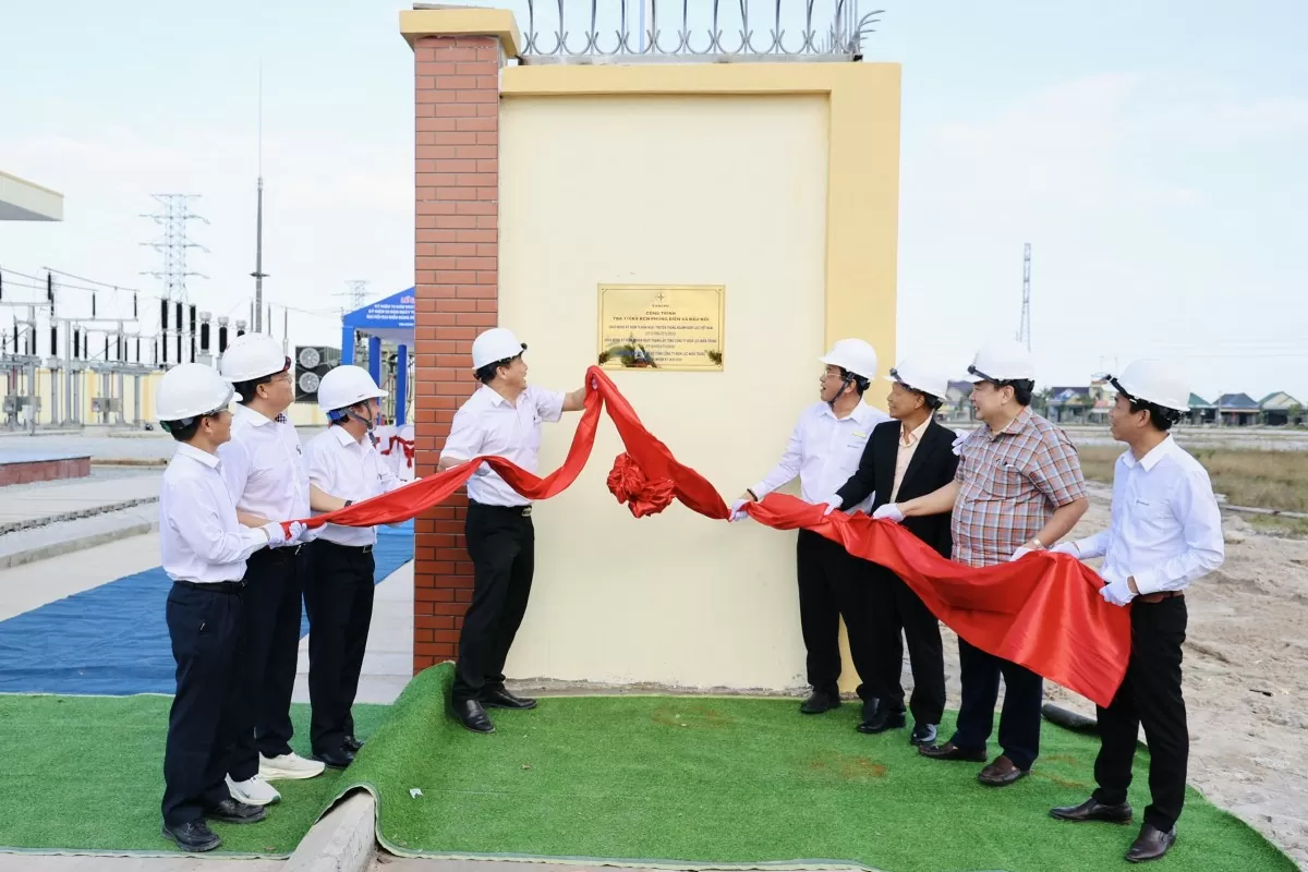 Chính thức đóng điện dự án trạm biến áp 110kV Khu công nghiệp Phong Điền chào mừng tỉnh Thừa Thiên Huế trở thành thành phố trực thuộc Trung ương (Ảnh: V.L)